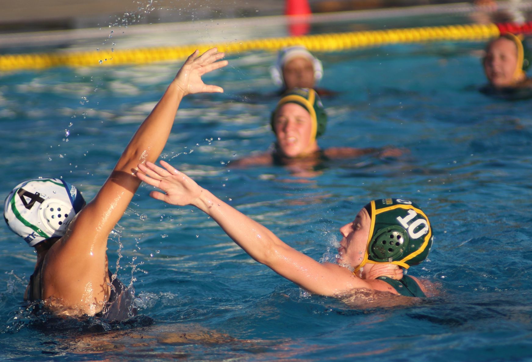 Kingsburg girls, boys water polo teams host El Diamante